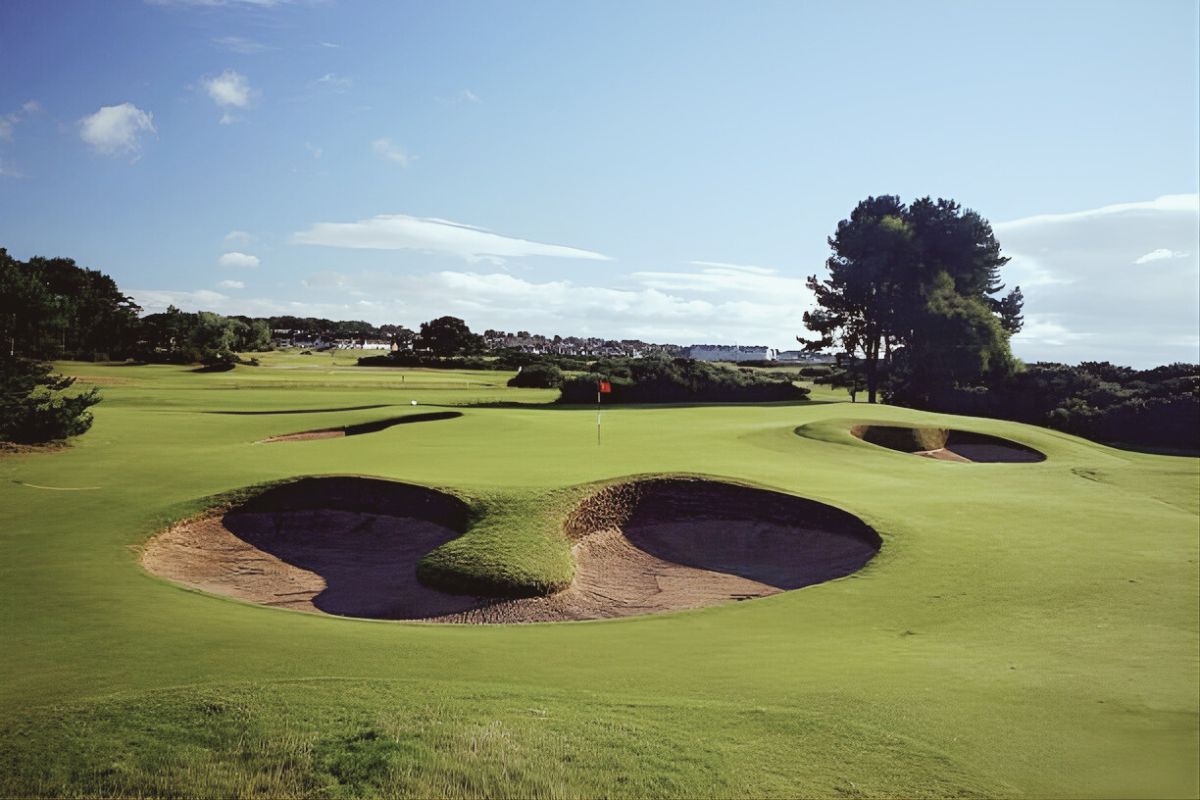 Carnoustie (Angus, Scotland)