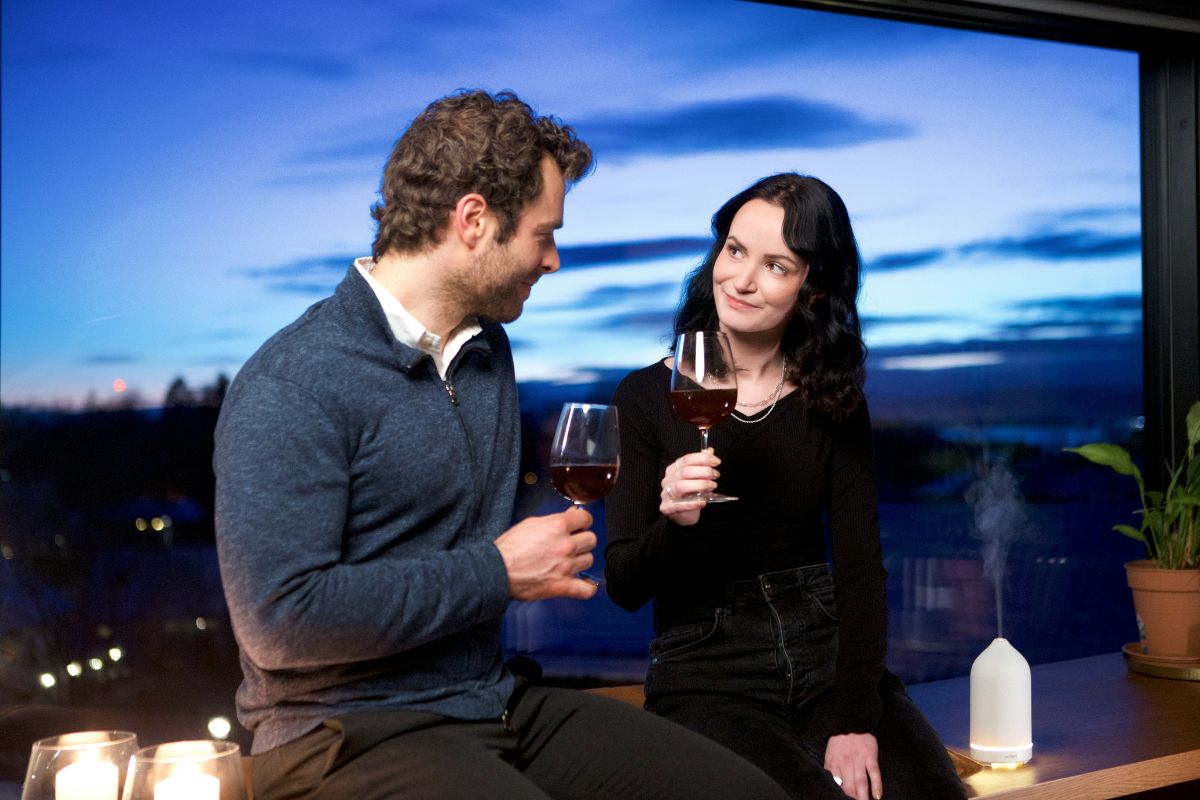 Date Night Ideas That Feel Expensive (But Aren’t)